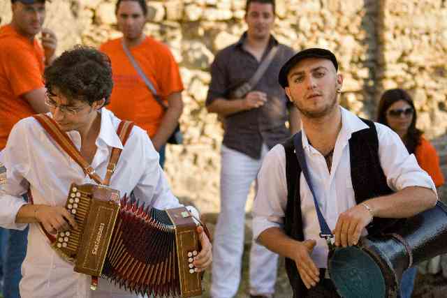 radici_memoria2007028